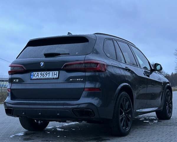 Серый БМВ Х5, объемом двигателя 2.99 л и пробегом 86 тыс. км за 74000 $, фото 7 на Automoto.ua