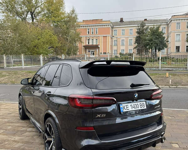 БМВ Х5 2022 в Днепре (Днепропетровске) на Automoto.ua Серый БМВ Х5, объемом двигателя 3 л и пробегом 58 тыс. км за 67000 $, фото 5 на Automoto.ua