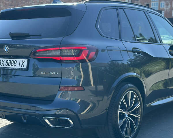 Серый БМВ Х5, объемом двигателя 2.99 л и пробегом 90 тыс. км за 69000 $, фото 6 на Automoto.ua