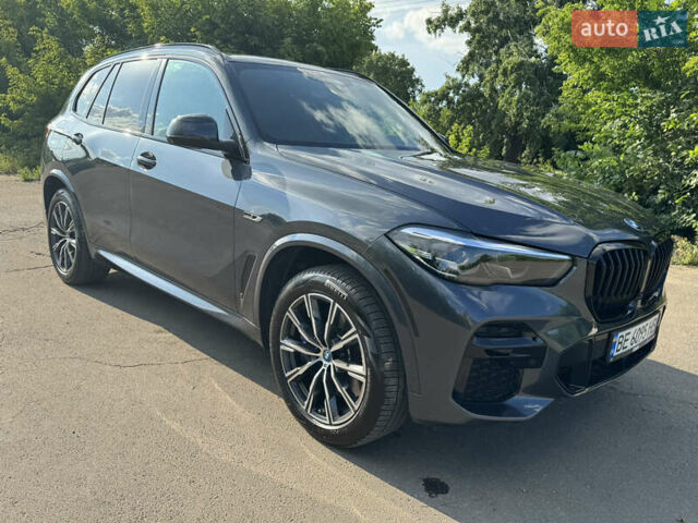 Серый БМВ Х5, объемом двигателя 3 л и пробегом 31 тыс. км за 79000 $, фото 5 на Automoto.ua