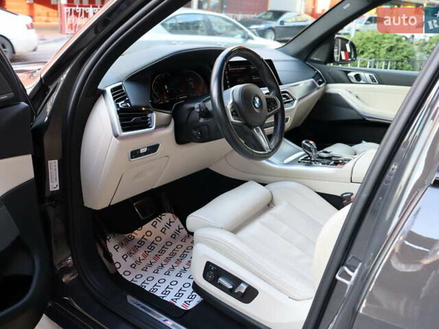 Сірий БМВ Х5, об'ємом двигуна 3 л та пробігом 70 тис. км за 75900 $, фото 15 на Automoto.ua