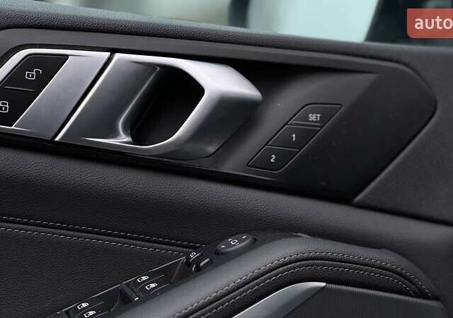 Серый БМВ Х5, объемом двигателя 2.99 л и пробегом 108 тыс. км за 69700 $, фото 13 на Automoto.ua