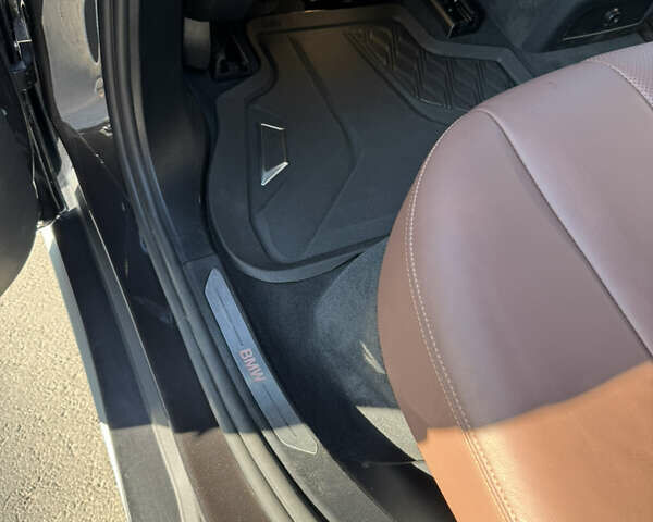 Серый БМВ Х5, объемом двигателя 3 л и пробегом 36 тыс. км за 67900 $, фото 28 на Automoto.ua