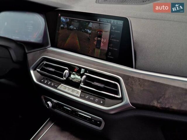 Серый БМВ Х5, объемом двигателя 2.99 л и пробегом 35 тыс. км за 74990 $, фото 58 на Automoto.ua