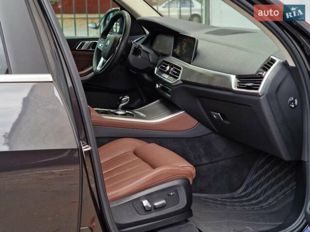 Серый БМВ Х5, объемом двигателя 2.99 л и пробегом 35 тыс. км за 74990 $, фото 54 на Automoto.ua