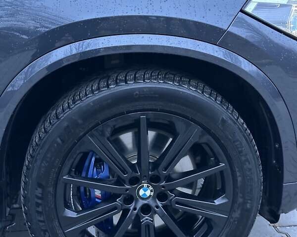 Серый БМВ Х5, объемом двигателя 2.99 л и пробегом 86 тыс. км за 74000 $, фото 18 на Automoto.ua