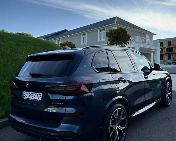 Серый БМВ Х5, объемом двигателя 3 л и пробегом 76 тыс. км за 66500 $, фото 11 на Automoto.ua