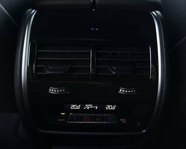 Серый БМВ Х5, объемом двигателя 3 л и пробегом 74 тыс. км за 72500 $, фото 20 на Automoto.ua