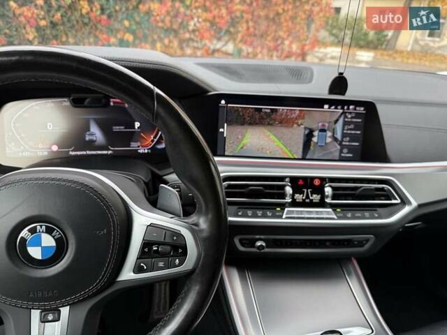 БМВ Х5 2022 в Болграде на Automoto.ua Серый БМВ Х5, объемом двигателя 2.99 л и пробегом 93 тыс. км за 72000 $, фото 7 на Automoto.ua