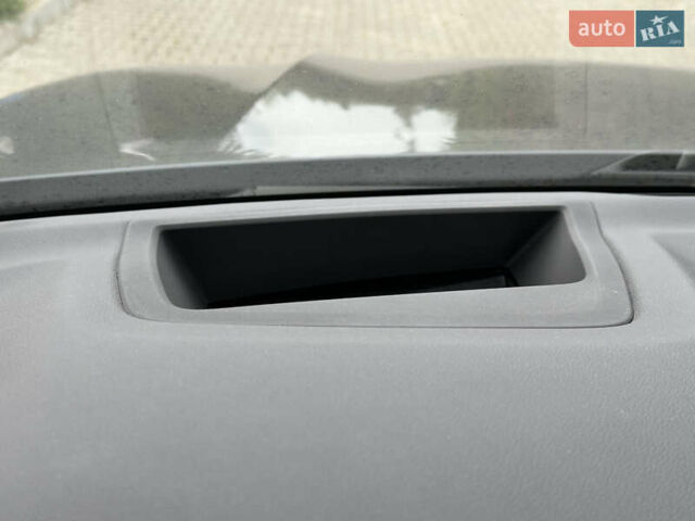 Серый БМВ Х5, объемом двигателя 3 л и пробегом 67 тыс. км за 62700 $, фото 56 на Automoto.ua