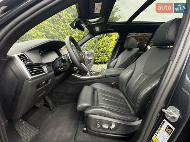 Серый БМВ Х5, объемом двигателя 3 л и пробегом 67 тыс. км за 62700 $, фото 42 на Automoto.ua