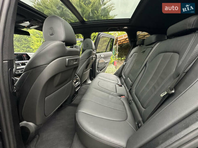 Серый БМВ Х5, объемом двигателя 3 л и пробегом 67 тыс. км за 62700 $, фото 25 на Automoto.ua