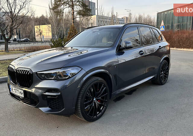 Серый БМВ Х5, объемом двигателя 3 л и пробегом 26 тыс. км за 81499 $, фото 2 на Automoto.ua