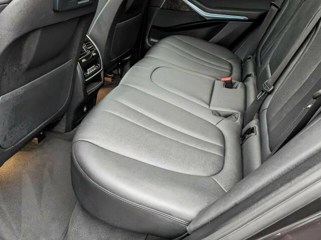 Сірий БМВ Х5, об'ємом двигуна 3 л та пробігом 15 тис. км за 29500 $, фото 13 на Automoto.ua