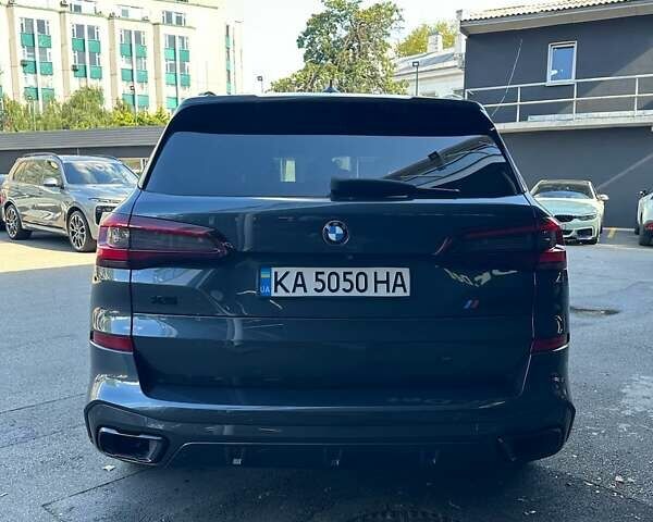 Серый БМВ Х5, объемом двигателя 2.99 л и пробегом 40 тыс. км за 80500 $, фото 2 на Automoto.ua