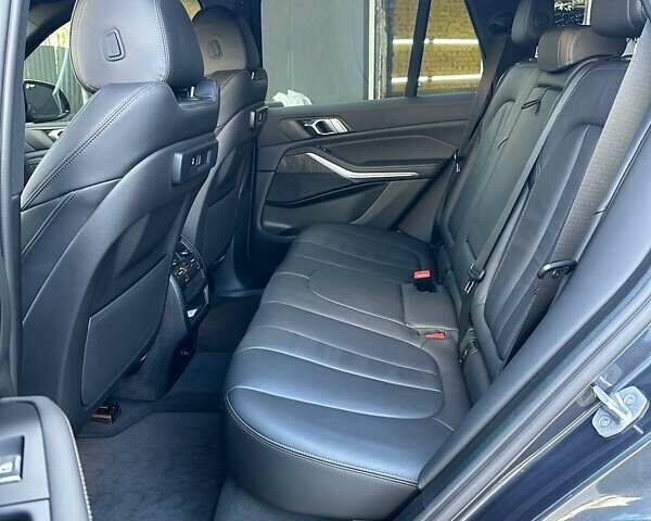 Серый БМВ Х5, объемом двигателя 2.99 л и пробегом 40 тыс. км за 80500 $, фото 12 на Automoto.ua