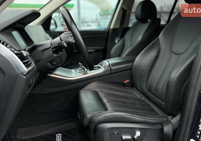 Серый БМВ Х5, объемом двигателя 2.99 л и пробегом 108 тыс. км за 69700 $, фото 16 на Automoto.ua