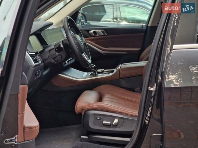 Серый БМВ Х5, объемом двигателя 2.99 л и пробегом 35 тыс. км за 74990 $, фото 48 на Automoto.ua