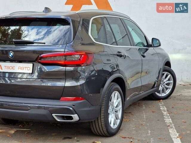 Серый БМВ Х5, объемом двигателя 2.99 л и пробегом 35 тыс. км за 74990 $, фото 34 на Automoto.ua