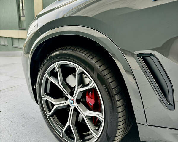 Сірий БМВ Х5, об'ємом двигуна 2.99 л та пробігом 38 тис. км за 89999 $, фото 13 на Automoto.ua