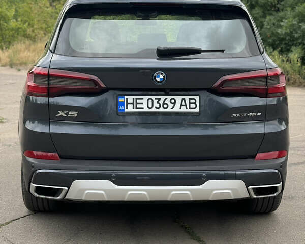 Серый БМВ Х5, объемом двигателя 3 л и пробегом 31 тыс. км за 79000 $, фото 34 на Automoto.ua
