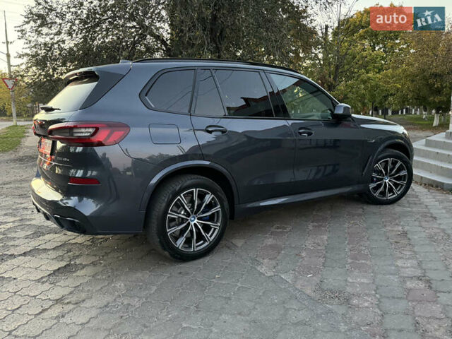 Серый БМВ Х5, объемом двигателя 3 л и пробегом 31 тыс. км за 79000 $, фото 16 на Automoto.ua