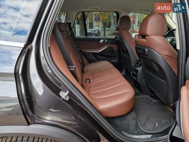 Серый БМВ Х5, объемом двигателя 2.99 л и пробегом 35 тыс. км за 74990 $, фото 61 на Automoto.ua