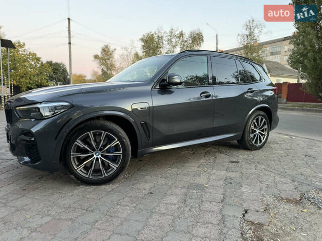 Серый БМВ Х5, объемом двигателя 3 л и пробегом 31 тыс. км за 79000 $, фото 18 на Automoto.ua