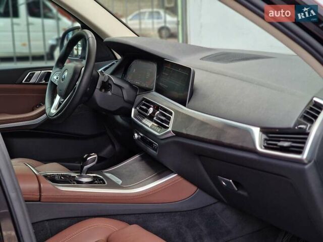 Серый БМВ Х5, объемом двигателя 2.99 л и пробегом 35 тыс. км за 74990 $, фото 56 на Automoto.ua