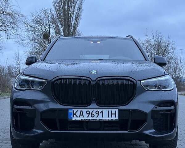 Серый БМВ Х5, объемом двигателя 2.99 л и пробегом 86 тыс. км за 74000 $, фото 2 на Automoto.ua