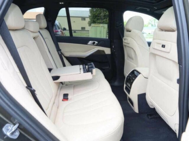 Сірий БМВ Х5, об'ємом двигуна 3 л та пробігом 21 тис. км за 38900 $, фото 7 на Automoto.ua