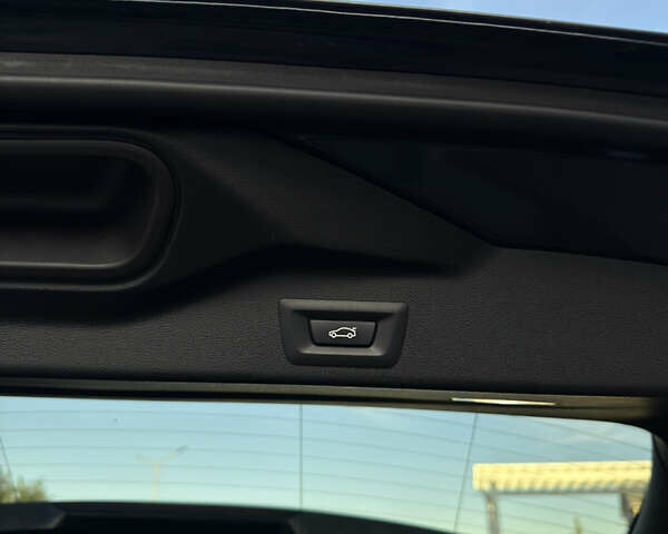 Серый БМВ Х5, объемом двигателя 3 л и пробегом 74 тыс. км за 72500 $, фото 22 на Automoto.ua