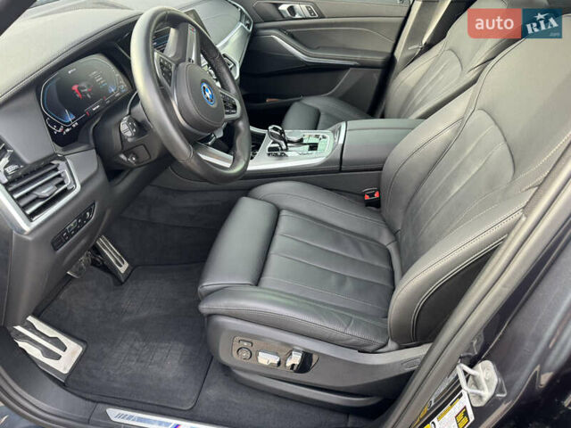 Серый БМВ Х5, объемом двигателя 3 л и пробегом 31 тыс. км за 79000 $, фото 13 на Automoto.ua