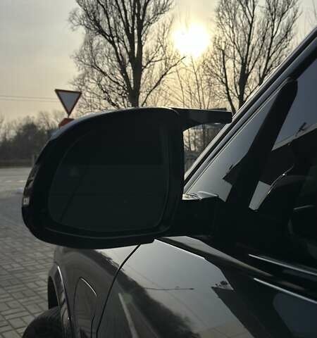 Серый БМВ Х5, объемом двигателя 3 л и пробегом 55 тыс. км за 59800 $, фото 4 на Automoto.ua