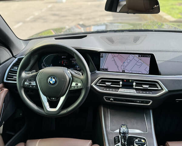 Серый БМВ Х5, объемом двигателя 3 л и пробегом 36 тыс. км за 67900 $, фото 35 на Automoto.ua