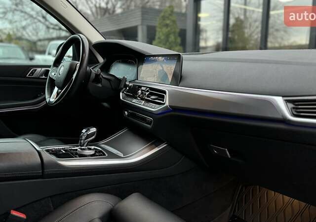 Серый БМВ Х5, объемом двигателя 2.99 л и пробегом 108 тыс. км за 69700 $, фото 21 на Automoto.ua