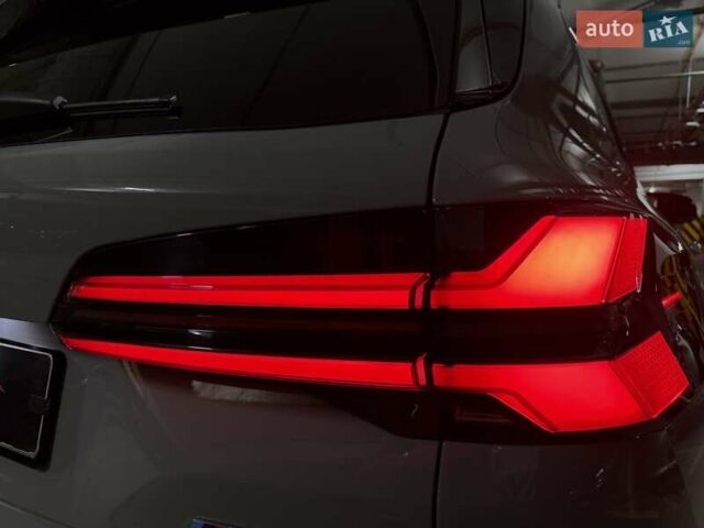 Серый БМВ Х5, объемом двигателя 4.39 л и пробегом 19 тыс. км за 105900 $, фото 15 на Automoto.ua