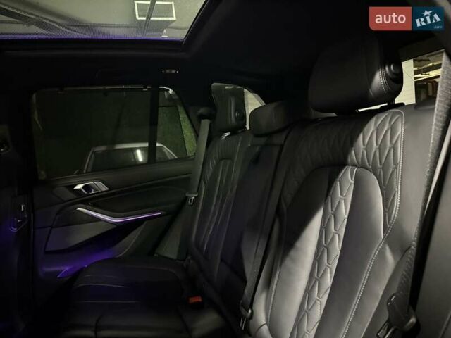 Серый БМВ Х5, объемом двигателя 4.39 л и пробегом 19 тыс. км за 105900 $, фото 66 на Automoto.ua