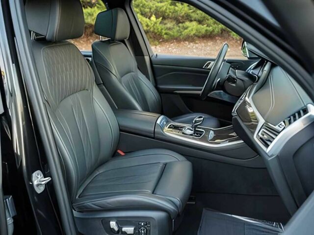 Серый БМВ Х5, объемом двигателя 4.4 л и пробегом 23 тыс. км за 54900 $, фото 10 на Automoto.ua