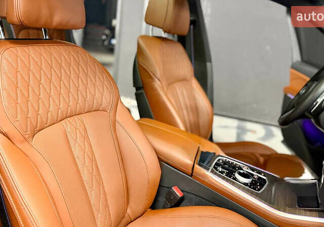 Серый БМВ Х5, объемом двигателя 3 л и пробегом 35 тыс. км за 104900 $, фото 26 на Automoto.ua