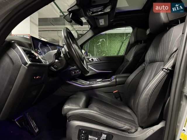 Серый БМВ Х5, объемом двигателя 4.39 л и пробегом 19 тыс. км за 105900 $, фото 30 на Automoto.ua