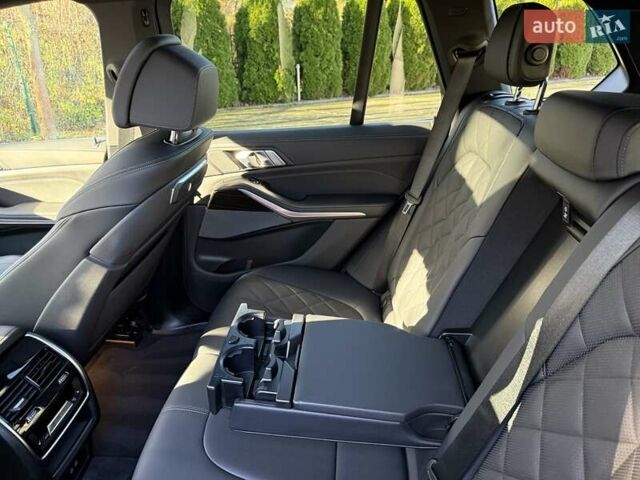 Сірий БМВ Х5, об'ємом двигуна 3 л та пробігом 23 тис. км за 79500 $, фото 44 на Automoto.ua