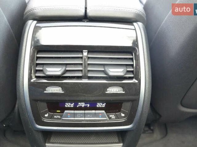 Серый БМВ Х5, объемом двигателя 3 л и пробегом 57 тыс. км за 72000 $, фото 15 на Automoto.ua