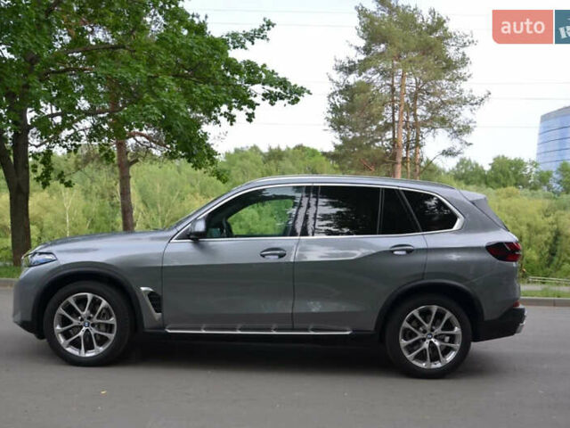 Серый БМВ Х5, объемом двигателя 3 л и пробегом 57 тыс. км за 72000 $, фото 6 на Automoto.ua