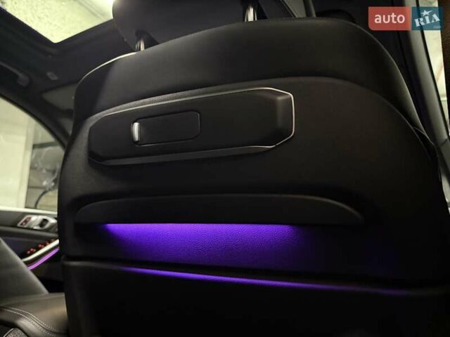 Серый БМВ Х5, объемом двигателя 4.39 л и пробегом 19 тыс. км за 105900 $, фото 71 на Automoto.ua