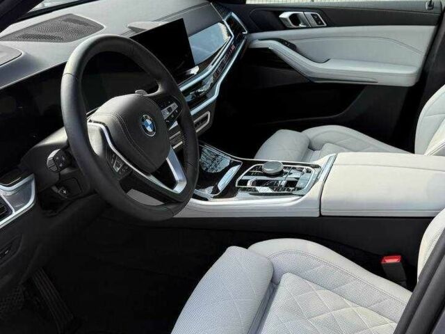 Серый БМВ Х5, объемом двигателя 3 л и пробегом 39 тыс. км за 89500 $, фото 5 на Automoto.ua