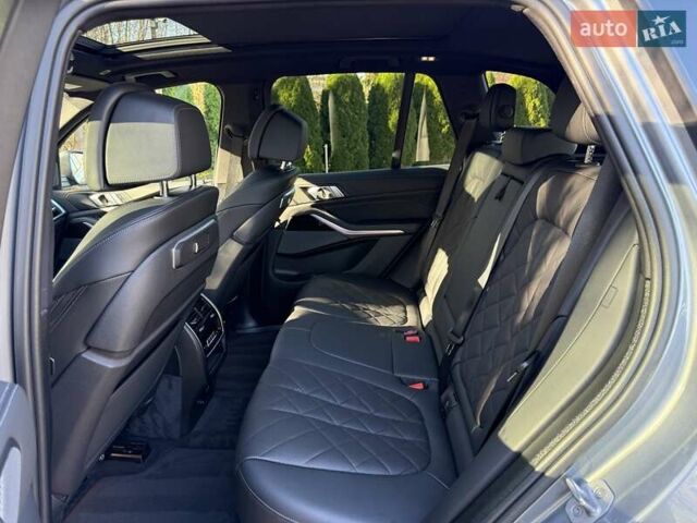 Сірий БМВ Х5, об'ємом двигуна 3 л та пробігом 23 тис. км за 79500 $, фото 42 на Automoto.ua