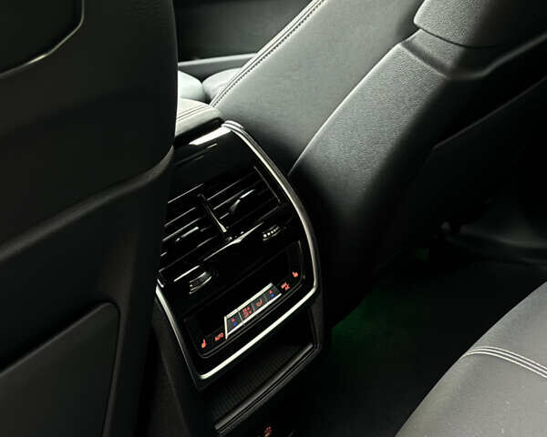 Сірий БМВ Х5, об'ємом двигуна 2.99 л та пробігом 41 тис. км за 104000 $, фото 13 на Automoto.ua