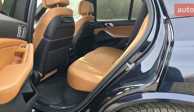 Серый БМВ Х5, объемом двигателя 3 л и пробегом 57 тыс. км за 77500 $, фото 20 на Automoto.ua