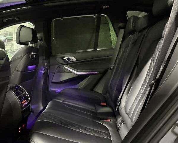 Серый БМВ Х5, объемом двигателя 4.39 л и пробегом 19 тыс. км за 105900 $, фото 62 на Automoto.ua